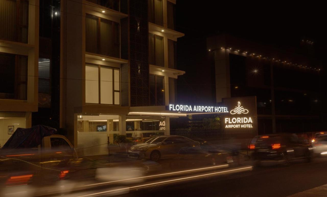 Florida Airport Hotel Kochi Nedumbassery Exterior foto